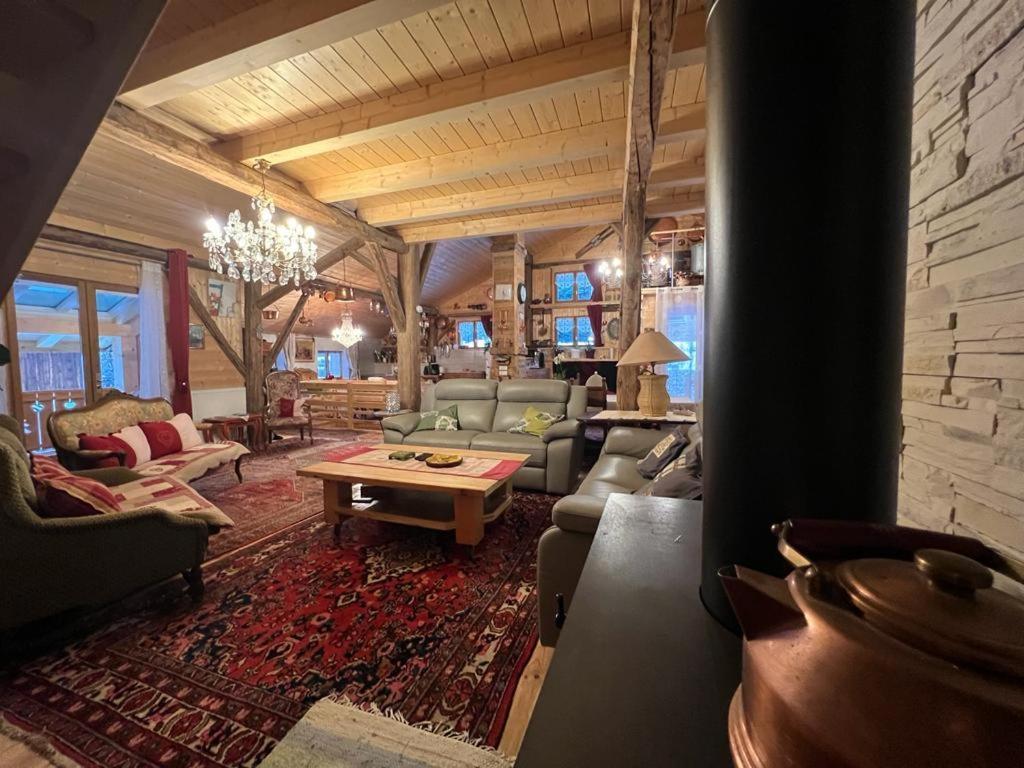 Ferme Savoyarde Renovee 2 Chambres Les Carroz d'Arâches Extérieur photo